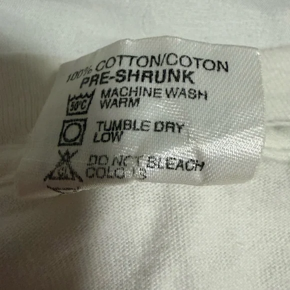 Vintage 90s Alice in Wonderland Queen of Hearts Tennis Movie Art T-Shirt - Picture 4 of 7